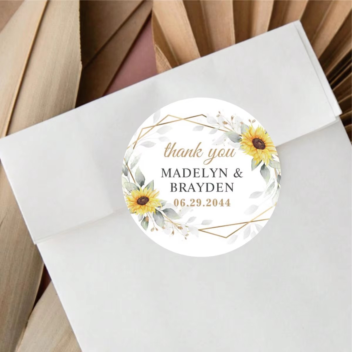 Naklejki na zamówienie na wese – Wedding Supply In Bulk recenzja i cena